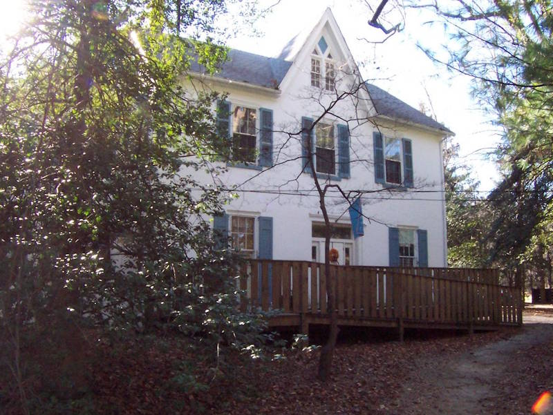 Center Center